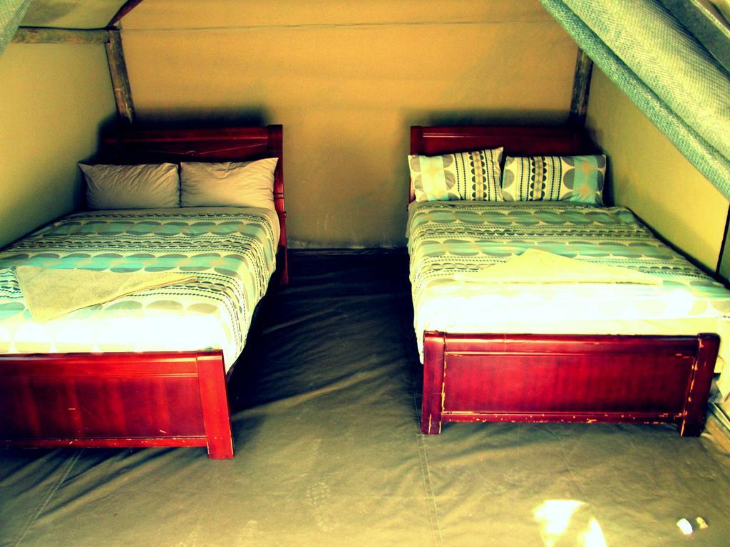 Hotel Motsebe Backpackers à Maun Extérieur photo